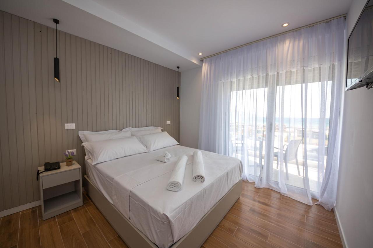 Hesperus Hotel Vlorë Extérieur photo