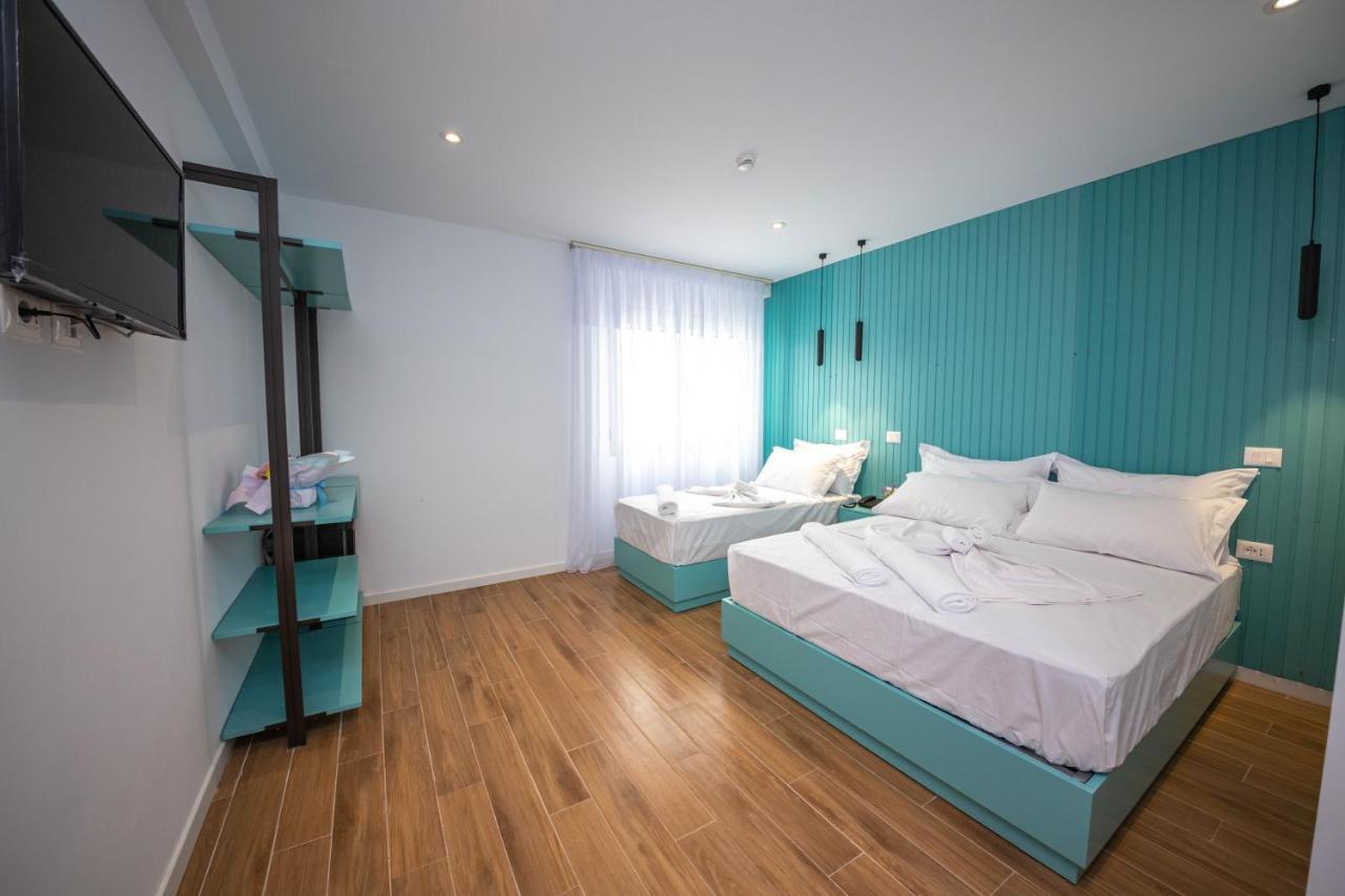 Hesperus Hotel Vlorë Extérieur photo