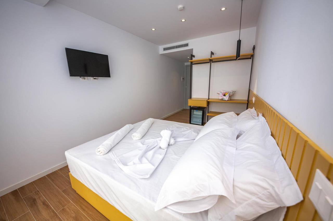 Hesperus Hotel Vlorë Extérieur photo